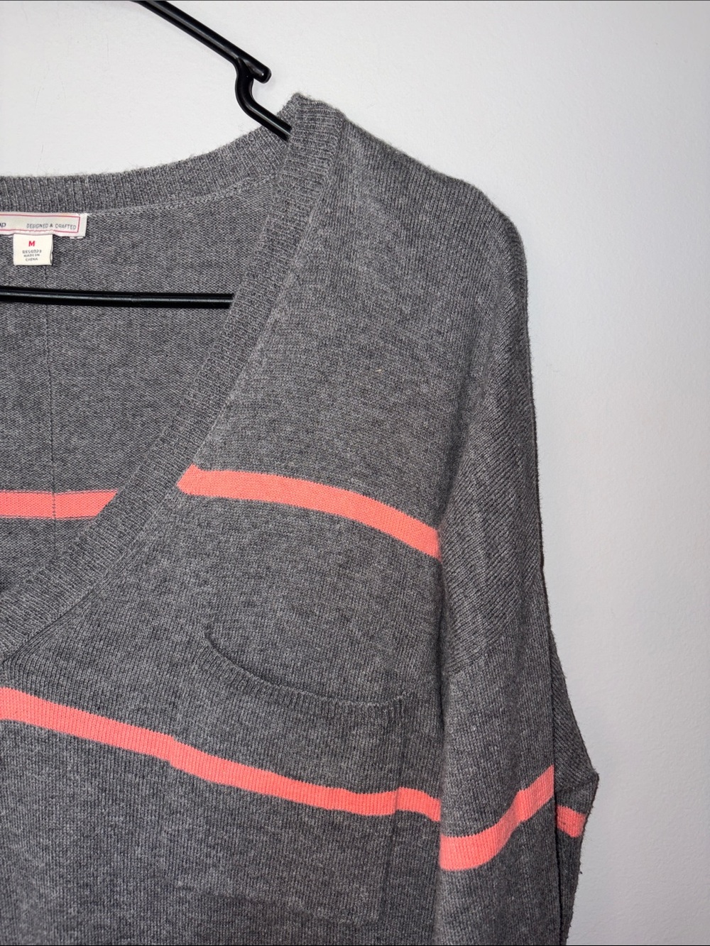 GAP Gray V-Neck Sweater with Coral Stripes Medium - Picture 2 of 4